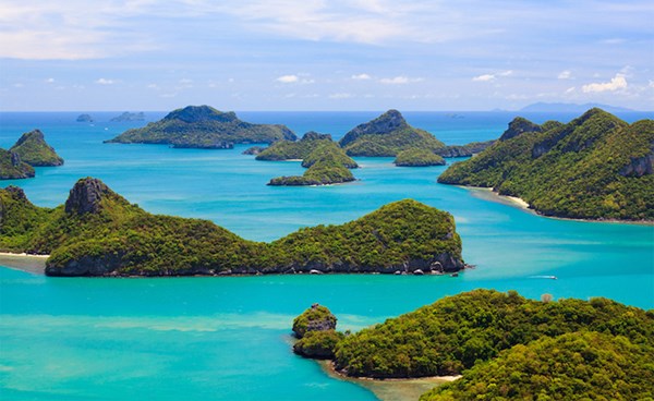 تايلاند تعيد فتح 3 جزر أمام المسافرين الأجانب الملقحين ضد كورونا