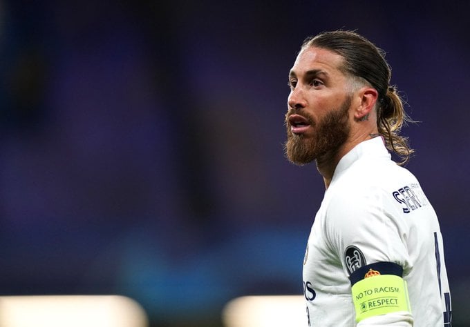 سيرجيو راموس قائد #ريال_مدريد السابق يصل باريس اليوم