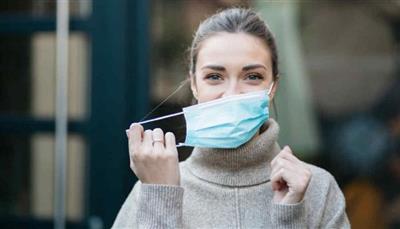 النمسا: إلغاء ارتداء الكمامات في المحال التجارية وحصرها بوسائل النقل العامة ومتاجر المواد الغذائية