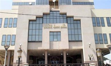 الجزائر تحقق في التجسس على مصالحها