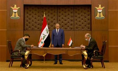 العراق يوقع اتفاقا لبيع مليون طن من زيت الوقود إلى لبنان