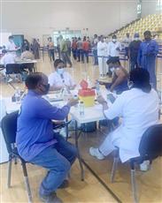 الصحة تدشن مركز تطعيم كوفيد-19 في منطقة جليب الشيوخ