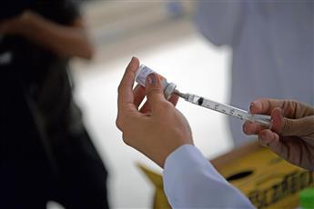 منظمات دولية تطالب مصنعي اللقاحات بمساعدة الدول الفقيرة