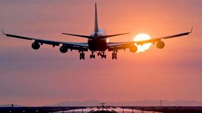 تعافي حركة الملاحة الجوية العالمية يعود خطوة إلى الوراء