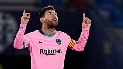 معلق رياضي شهير: برشلونة تخلى عن ميسي كما فعل مع مارادونا وريفالدو وإيتو