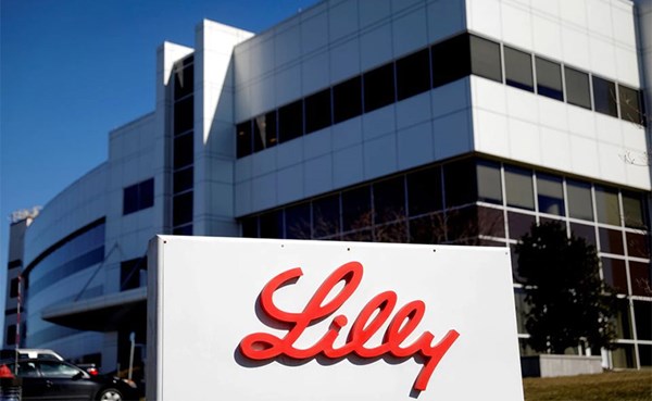 المفوضية الأوروبية توقع عقدا مع شركة “ايلي ليلي” لعلاج كوفيد- 19