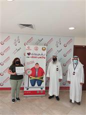 «إعانة المرضى» وزعت جوائز «الطبق الصحي» ضمن حملة «نقص وزنك واكسب صحتك»