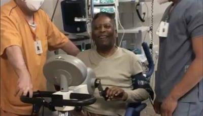 بيليه يمارس التمارين ويأمل في مغادرة المستشفى قريباً