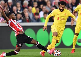 برينتفورد الصاعد حديثًا يجبر ليفربول المتصدر على التعادل في لقاء جنوني