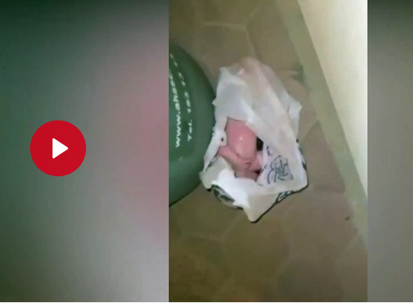 العثور على طفلة حديثة الولادة بجانب حاوية قمامة في «عبدالله المبارك»