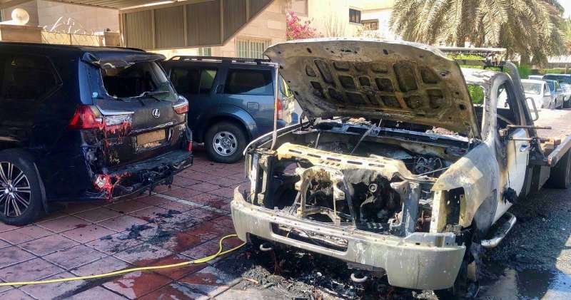 حريق «سطحة» يمتد إلى سيارة متوقفة أمام منزل في الجابرية