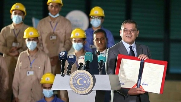 ليبيا تشرع في إنشاء مصفاة نفط جنوب البلاد بكلفة تصل إلى 600 مليون دولار