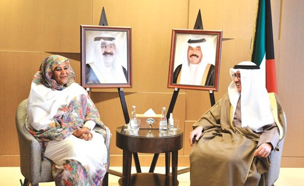 العلاقات الكويتية السودانية محور لقاء وزير الخارجية  د. أحمد ناصر المحمد ووزيرة خارجية جمهورية السودان