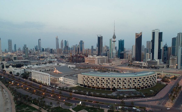 “الأرصاد”: طقس حار نهاراً ومعتدل ورطب ليلاً..و”العظمى”: 38