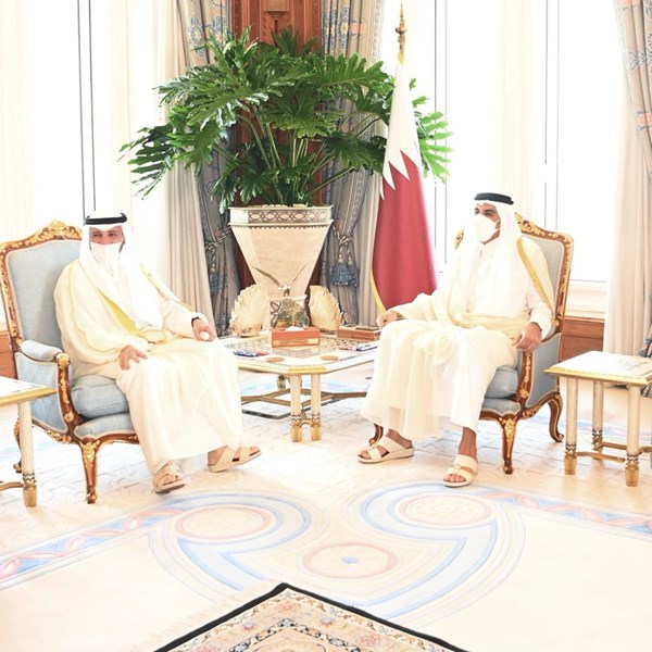 أمير قطر يستقبل الرئيس مرزوق الغانم والوفد البرلماني المرافق
