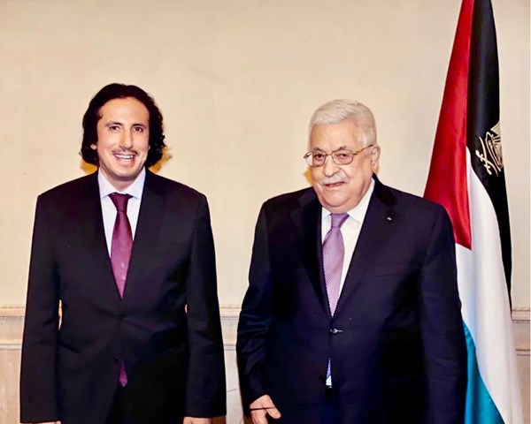 الرئيس محمود عباس يشيد بموقف الكويت الثابت في نصرة القضية الفلسطينية