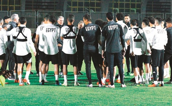 «الفراعنة» وأنغولا في مواجهة «السهل الممتنع»