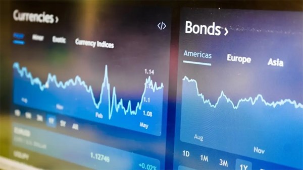 12 دولة عربية تستحوذ على 3.5% من ديون أميركا