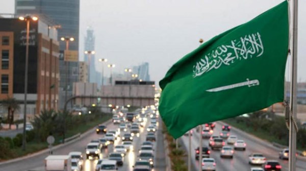 السعودية تعلن عن رصد أول إصابة بالسلالة المتحورة “أوميكرون”