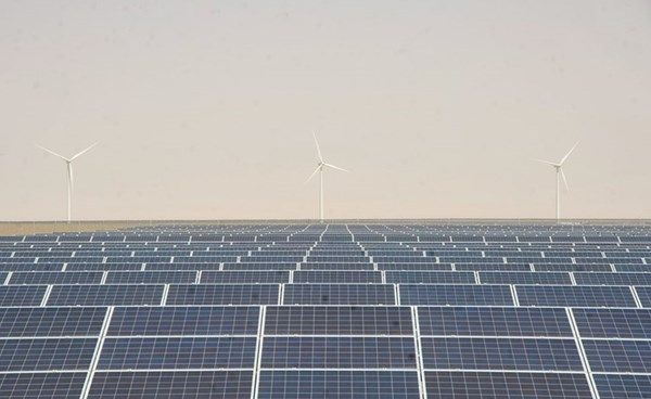 مبادرة لإنشاء محطة طاقة شمسية بكلفة 3.5 مليارات دولار