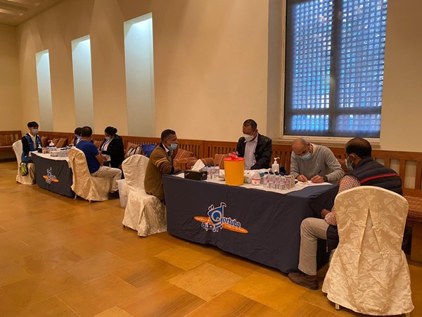 “الصحة” تمنح الجرعة التعزيزية للعاملين في “الجمعيات التعاونية”