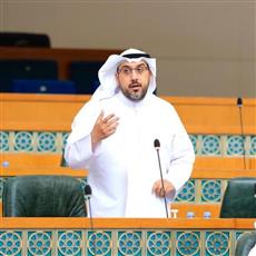 الشاهين يطالب الحكومة بتأجيل الأقساط أسوة بالبحرين