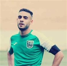 وفاة قائد فريق مولودية سعيدة الجزائري داخل الملعب بسكتة قلبية