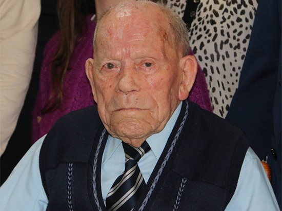 وفاة عميد سن البشرية قبل ثلاثة أسابيع من بلوغه 113 عاماً