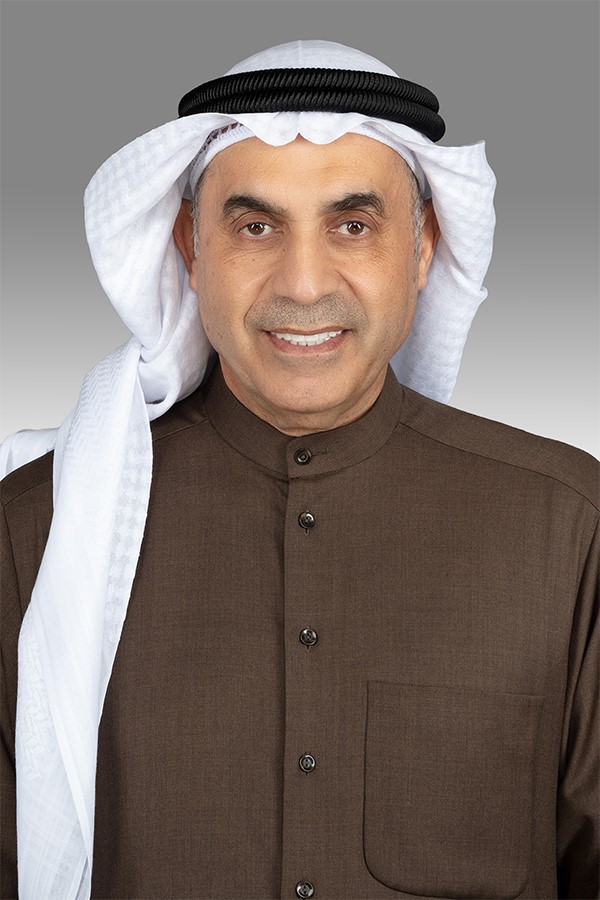 عبدالله الطريجي يقترح إنشاء مركزين صحيين متكاملين في العبدلي والوفرة