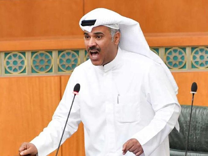 العارضي: شاب بدون انتحر أخيراً فلو كان عنده جنسية أي بلد حتى لو فقير هل سيقوم بهذا الفعل؟ إلى متى تستمر معاناتهم؟