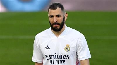 بنزيما: لن أخاطر لمواجهة سان جيرمان.. ونيمار مثل ميسي