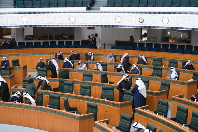 مجلس الأمة يوافق على تكليف وزارة الدفاع بالتنسيق مع من يلزم لإعداد مشروع قانون حساب ختامي للميزانية الاستثنائية للتسلح