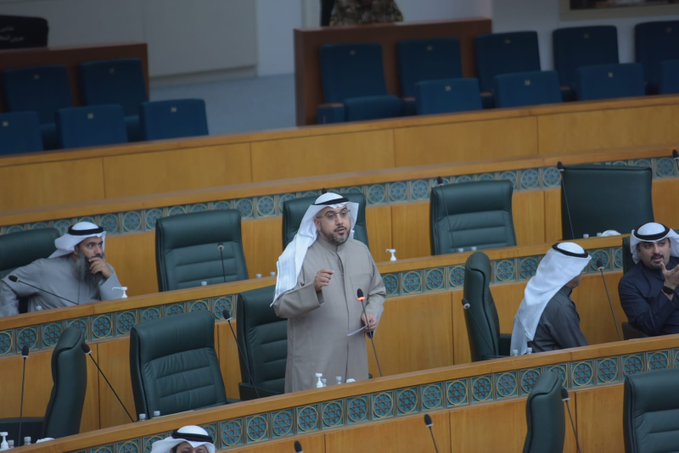 أسامة الشاهين: نطالب بسرعة صرف مكافآت الصفوف الأمامية ونسجل الشكر للطواقم الطبية