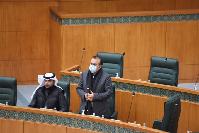 عاجل… #وزير الصحة: صرف مكافآت الصفوف الأمامية سيكون خلال الأيام القليلة المقبلة بعد توقيع التعهدات من الطواقم العاملة وإحالة الموضوع لـ”الخدمة المدنية”