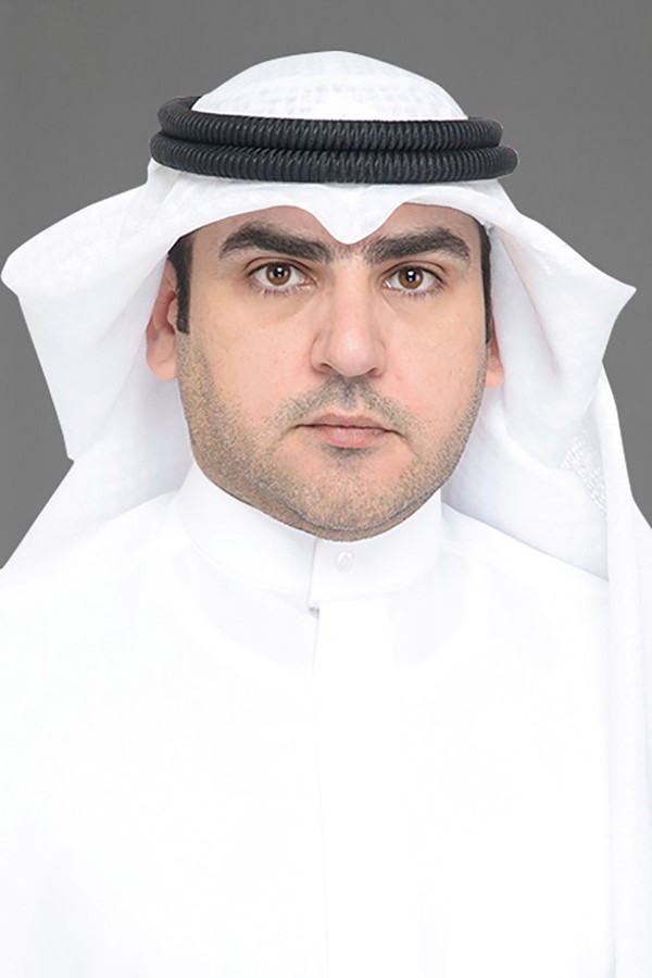 عبدالكريم الكندري: هل طبَّقت وزارة الدفاع شرط الخبرة على الضباط المهندسين المتخرجين بعد تاريخ 1 أبريل 2021 من دون تطبيقه على المتخرجين قبل هذا التاريخ؟