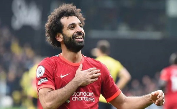 صحيفة إسبانية: فرص محمد صلاح للانتقال إلى برشلونة تزيد عن هالاند وليفاندوفسكي