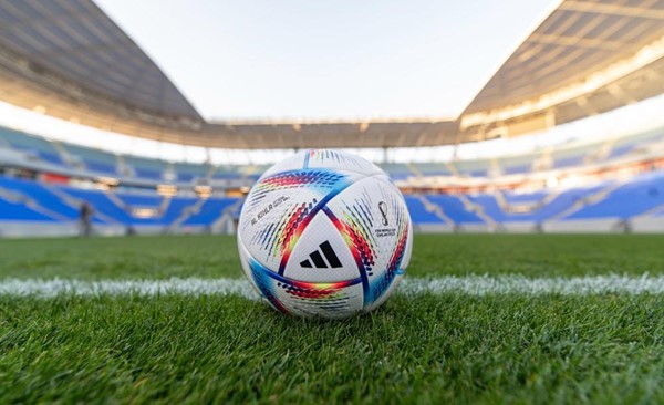 الكشف عن الكرة الرسمية لبطولة كأس العالم لكرة القدم “قطر 2022”