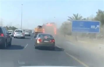 «الإطفاء» تهيب بقائدي المركبات الالتزام بقواع المرور حفاظاً على سلامتهم