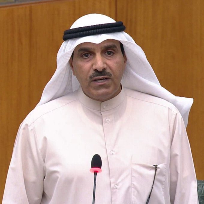الخليفة مؤيدًا طرح الثقة بوزير الأشغال: الوزير المستجوب رفض الرد على سؤالي البرلماني بحجة تعارضه مع حكم الدستورية