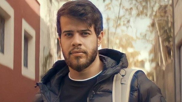 شاهد.. فيديو متداول للفنان المعتزل ادهم نابلسي يكشف فيه عن قصة الاية التي شجعته على اعتزال الغناء