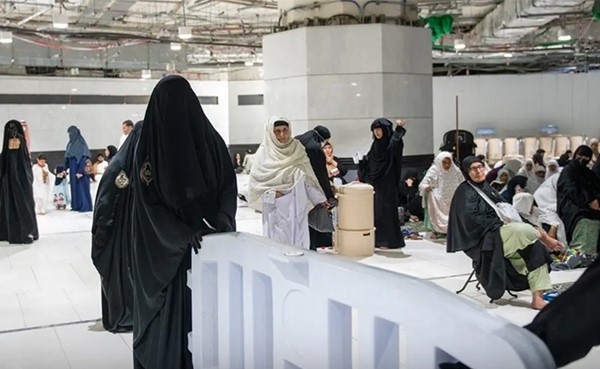السعودية: رئاسة الحرمين تخصص 68 مصلى للنساء داخل المسجد الحرام