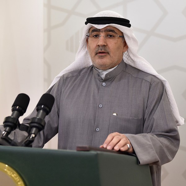 أحمد الحمد يتقدّم بثلاثة اقتراحات تتعلق بتعيين المعلمين الجدد وتشغيل المطار الجديد ومراكز حالات الطوارئ
