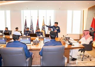 وزير الداخلية يترأس اجتماعا لقيادات الإطفاء لبحث آلية العمل والجاهزية