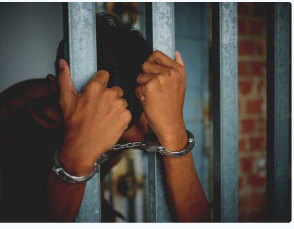 محكمة التمييز تقضي بحبس ممثل كويتي 3 سنوات و4 أشهر في قضية حيازة مخدرات