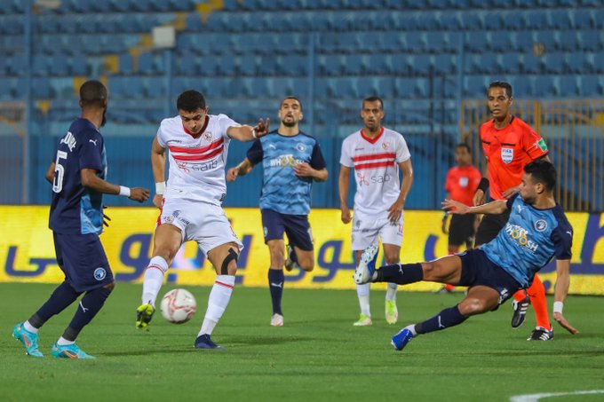 الزمالك يحسم قمة الوصافة ويهزم بيراميدز بثلاثية