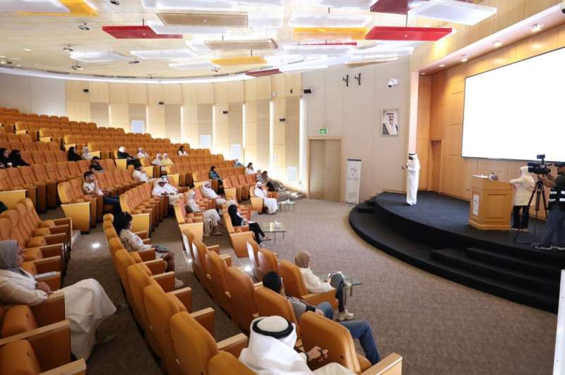 «القوى العاملة» تُرشد الباحثين عن عمل في «الخاص»