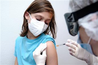 السلطات الصحية الأمريكية توصي بجرعة ثالثة ضد كورونا للأطفال بين 5 و11 عاماً