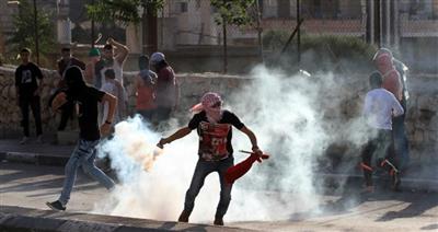 إصابات بالاختناق في صفوف الفلسطينيين شمال شرق مدينة جنين