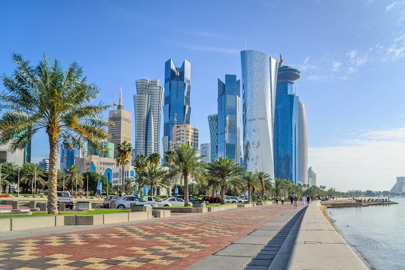 قانون التأمين الصحي في #قطر يشمل الزائرين في أولى خطوات التطبيق