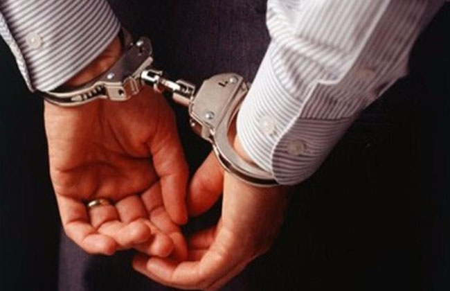توقيف مندوب قدّم رشوة لعسكري في “بصمات حولي”
